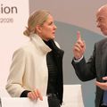 Președinta Comitetul Internațional Olimpic, Kirsty Coventry, și Gianni Infantino, președintele FIFA