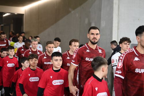 Elvir Koljic nu a trimis un șut pe poartă în duelul cu FC Hermanstadt // foto: Sport Pictures