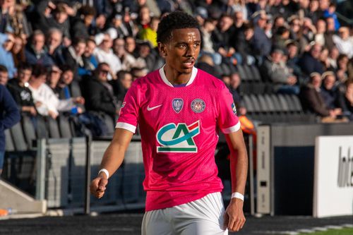 Noah Edjouma, fratele lui Malcom Edjouma, a fost prezentat la Lille / Imago Images