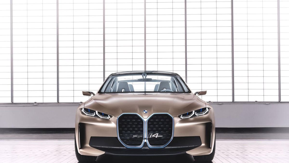 BMW i4