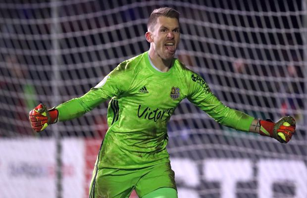 SAARBRUCKEN - DUSSELDORF // VIDEO A apărat cinci penaltyuri pentru o calificare istorică! Prima echipă din liga a patra în semifinalele Cupei Germaniei