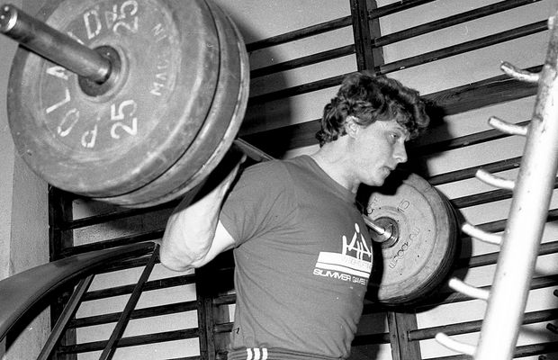 EXCLUSIV // VIDEO Nicu Vlad, momente de coșmar în decembrie 1989: „M-au confundat cu teroriștii! Cineva a fost împușcat lângă mine”