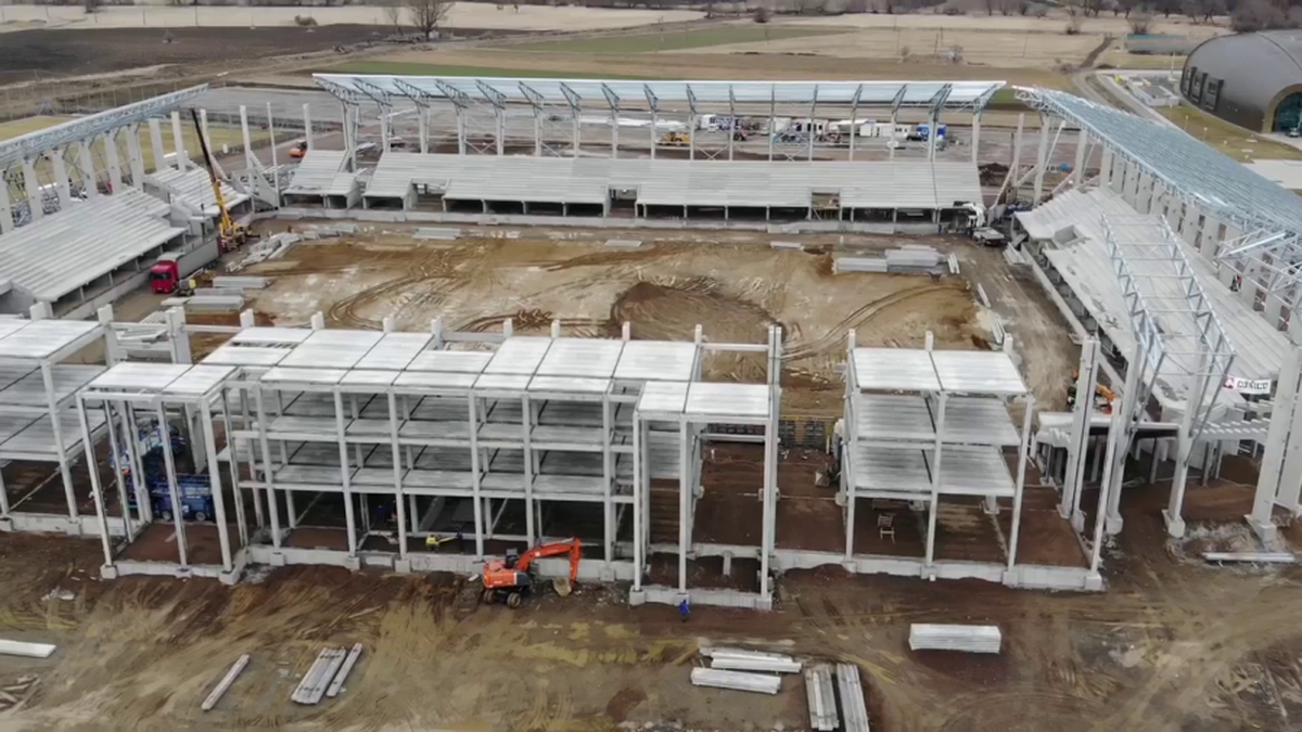 EXCLUSIV Premieră în Liga 1: clubul care e gata să-și vândă numele stadionului