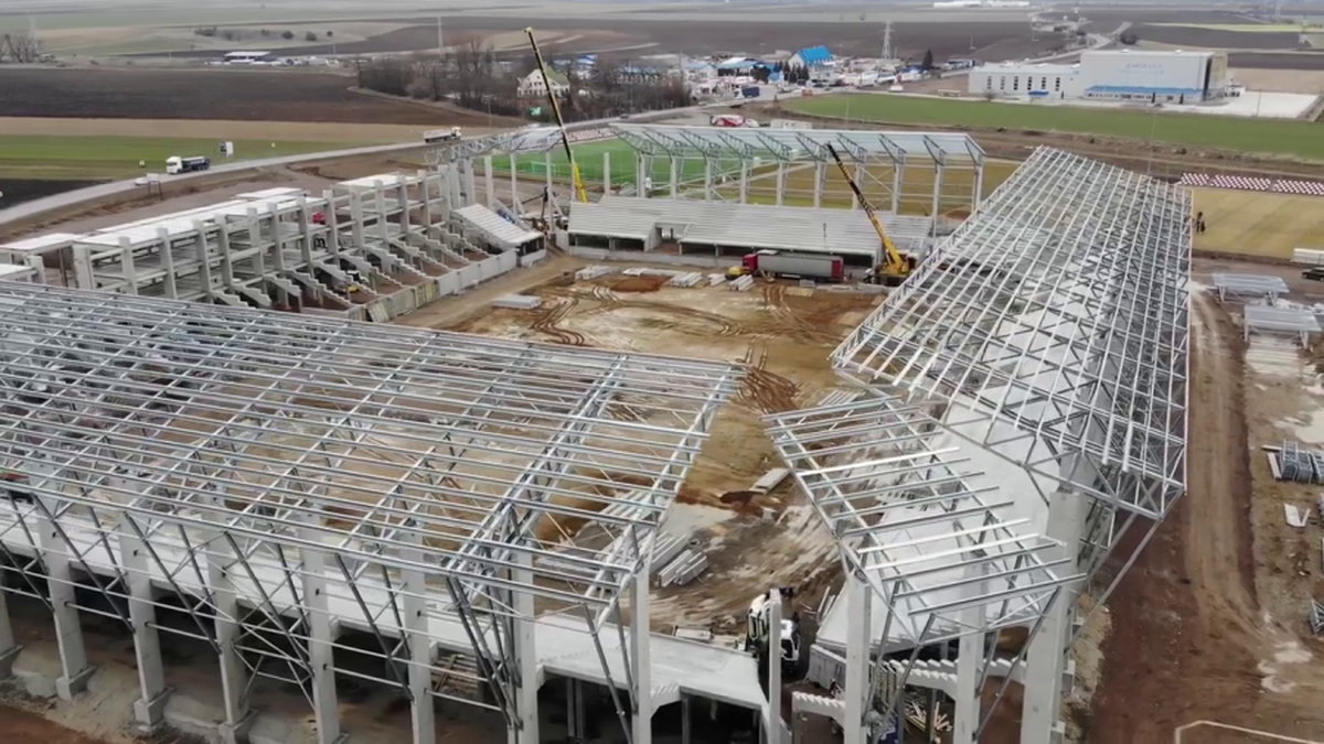 Sepsi Arena, 60% gata