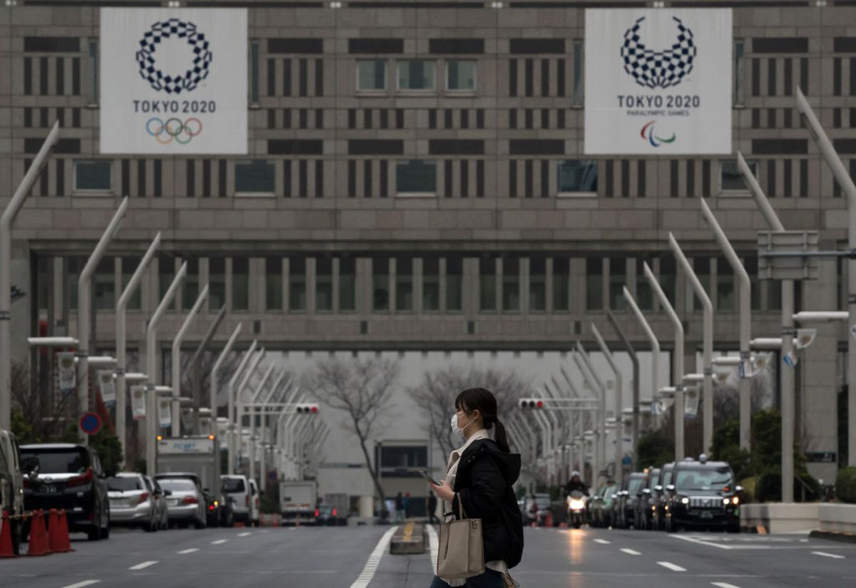 VIDEO+FOTO Toți ochii pe Iniesta! Imagini spectaculoase din Japonia: mii de oameni cu măști medicinale în tribunele lui Vissel Kobe