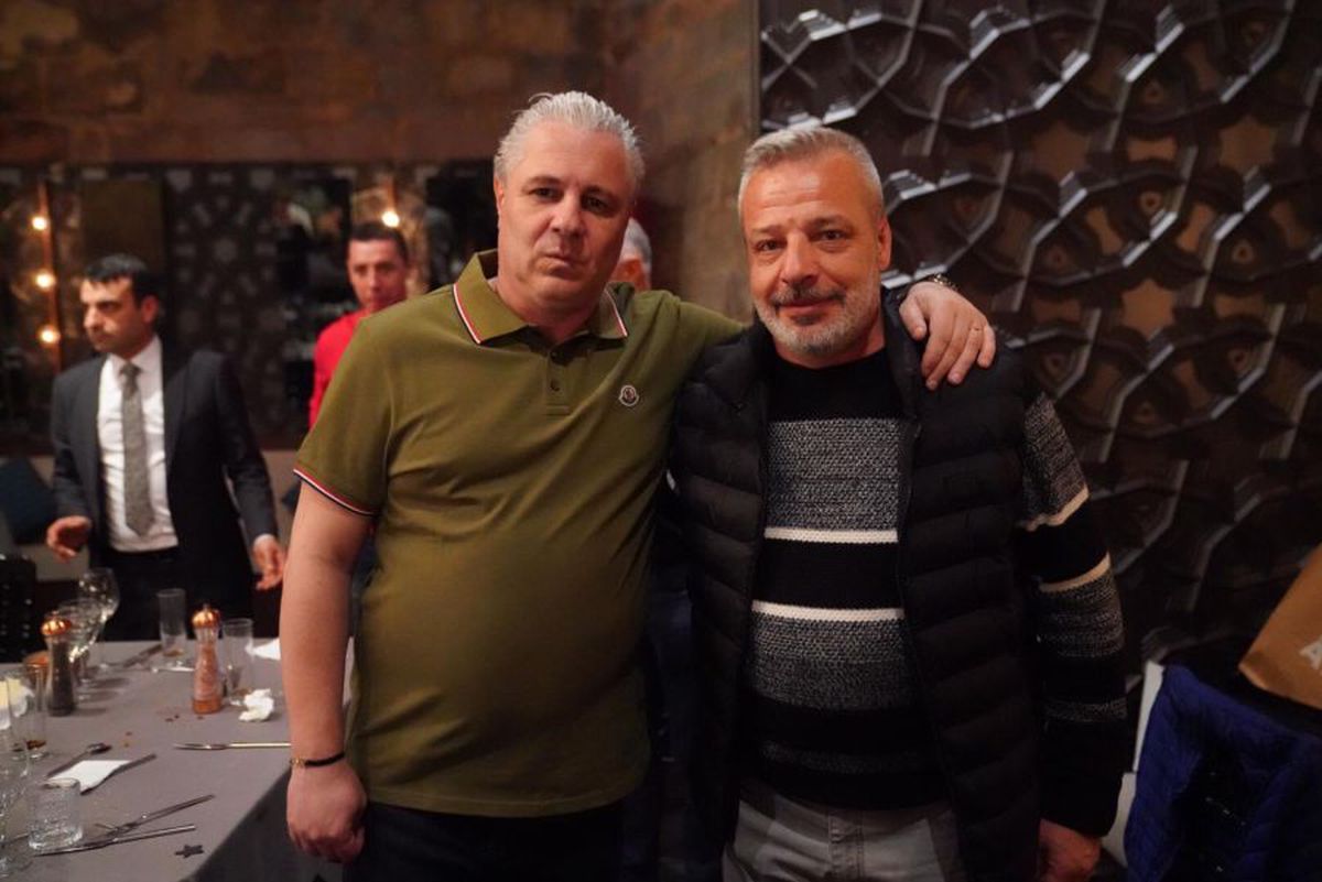 FOTO Imagini spectaculoase de la aniversarea lui Marius Șumudică » A primit un cadou inedit