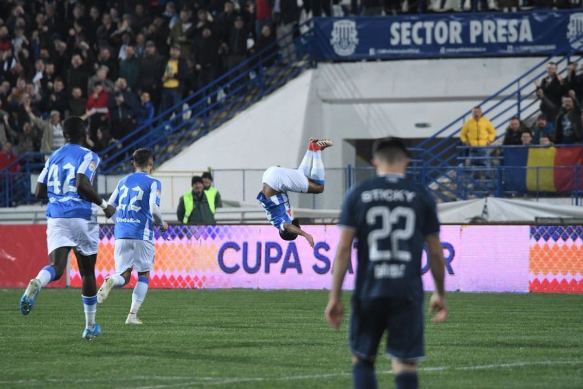 Poli Iași - Craiova 2-0, Cupa României // liveTEXT, FOTO + VIDEO ACUM » Gol senzațional reușit de Horșia