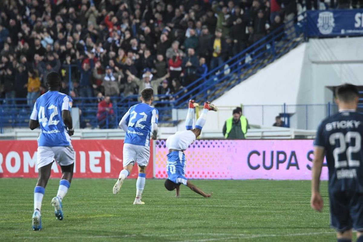 Poli Iași - Craiova 3-2, Cupa României // VIDEO+FOTO Thriller! Ieșenii se califică în semifinalele Cupei României cu gol în prelungiri