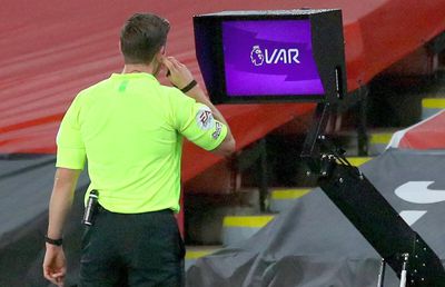 Ioanițoaia dezvăluie sumele, în conflictul LPF-FRF pe tema VAR: „Una ia și alta dă!”