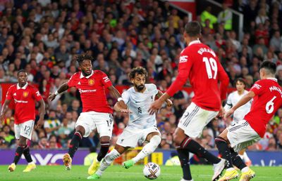 Manchester United, datorie astronomică! Cât are de plătit șeicul interesat de club