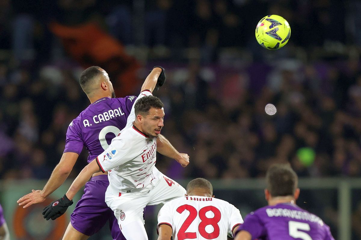 Fiorentina - AC Milan 2-1. Campioana se prăbușește pe „Artemio Franchi” + omagiu emoționant al suporterilor pentru Davide Astori