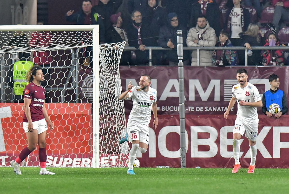 Problema remarcată la Rapid după 0-1 cu Hermannstadt: „În prima repriză a jucat în 10”