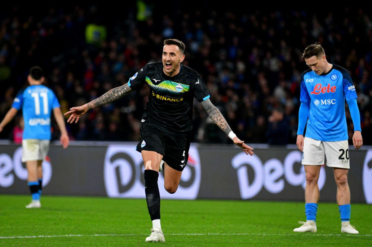 Napoli - Lazio 0-1 » Supergolul lui Vecino răpune liderul din Serie A! Prima înfrângere acasă pentru Napoli în acest sezon