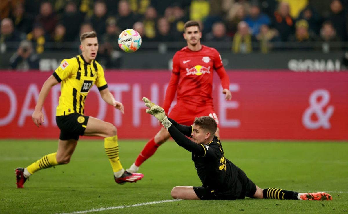 Borussia Dortmund e noul lider din Bundesliga! Victorie dramatică împotriva lui Leipzig