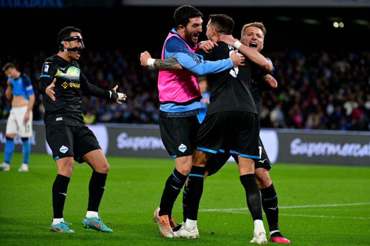 Napoli - Lazio 0-1 » Supergolul lui Vecino răpune liderul din Serie A! Prima înfrângere acasă pentru Napoli în acest sezon