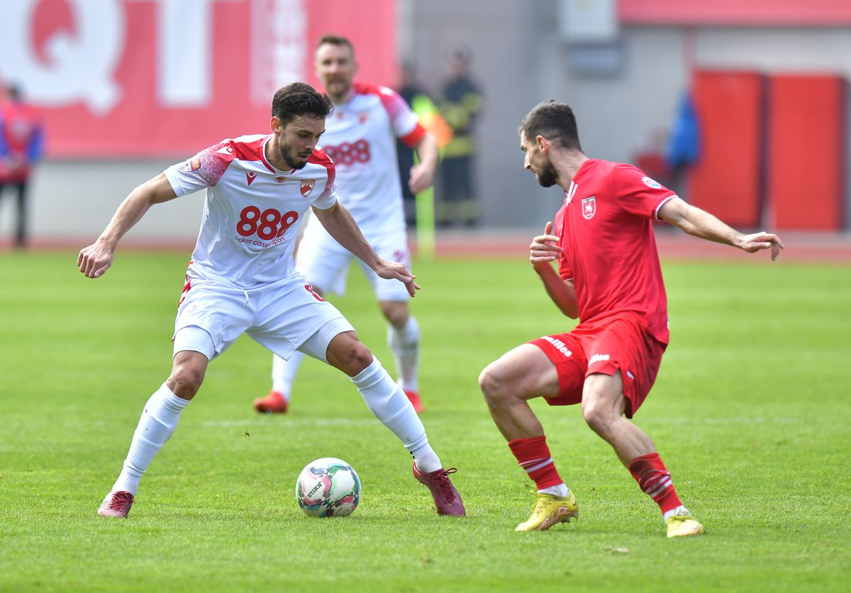 Calcule pentru play-off: Dinamo e la mâna ei! Cum pot „câinii” să termine sezonul regulat în primele 6