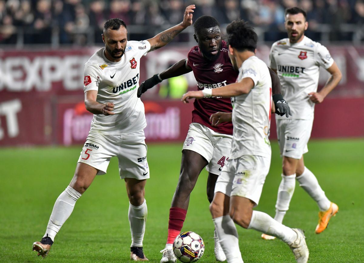 Problema remarcată la Rapid după 0-1 cu Hermannstadt: „În prima repriză a jucat în 10”