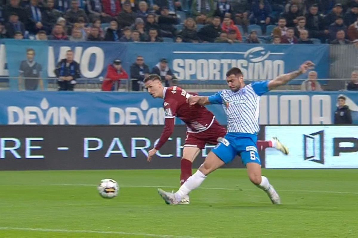 Două penalty-uri refuzate Rapidului la Craiova » Crăciunescu s-a pronunțat: „Îl împinge în careu”