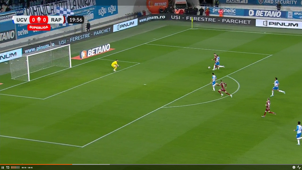 Primul penalty pe care Rapid ar fi trebuit să-l primească la Craiova