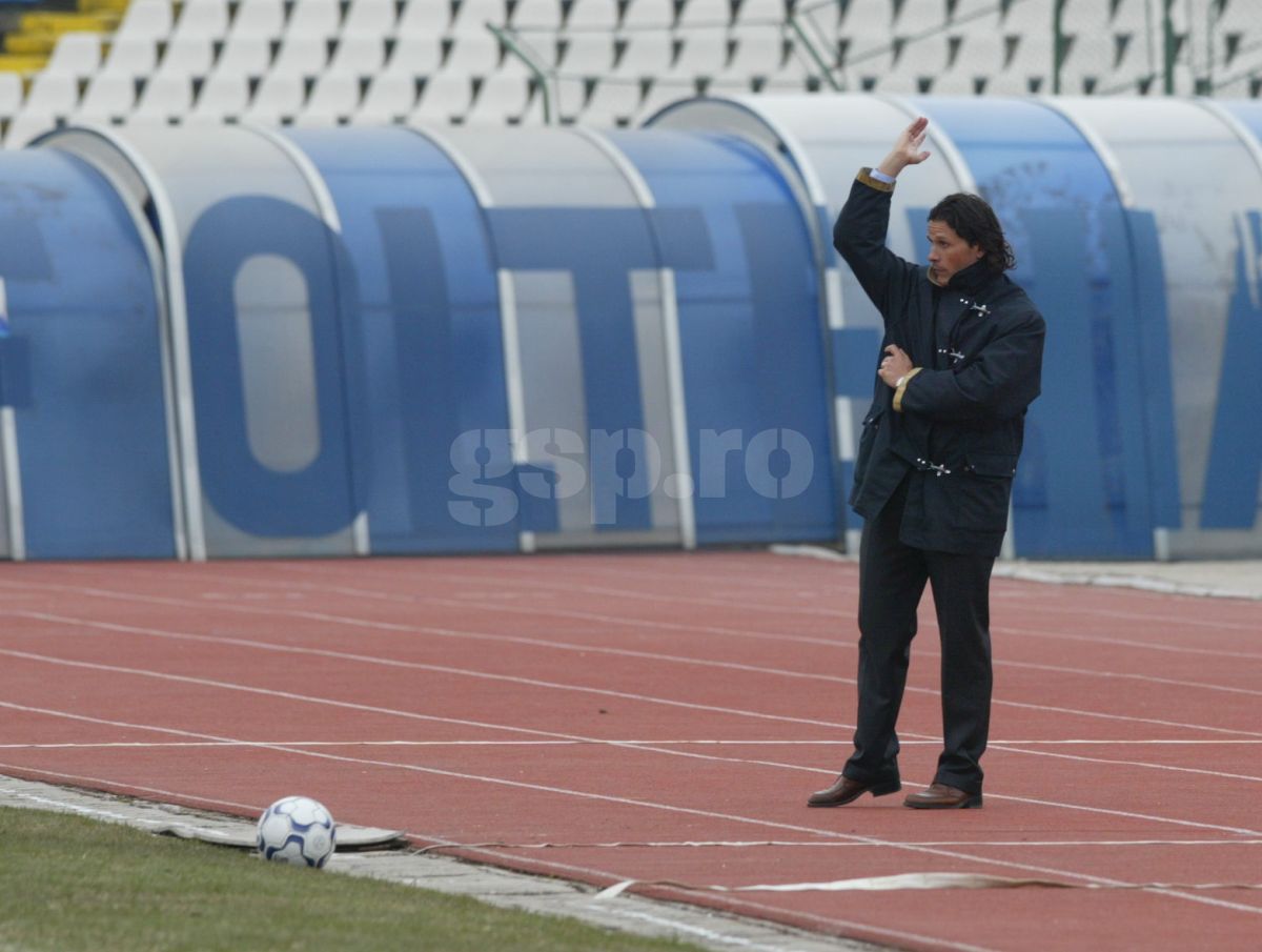 Italiano vero » Cum arăta Nicolo Napoli în urmă cu 20 de ani, la primul mandat la Craiova. Imagini antologice din arhiva GSP