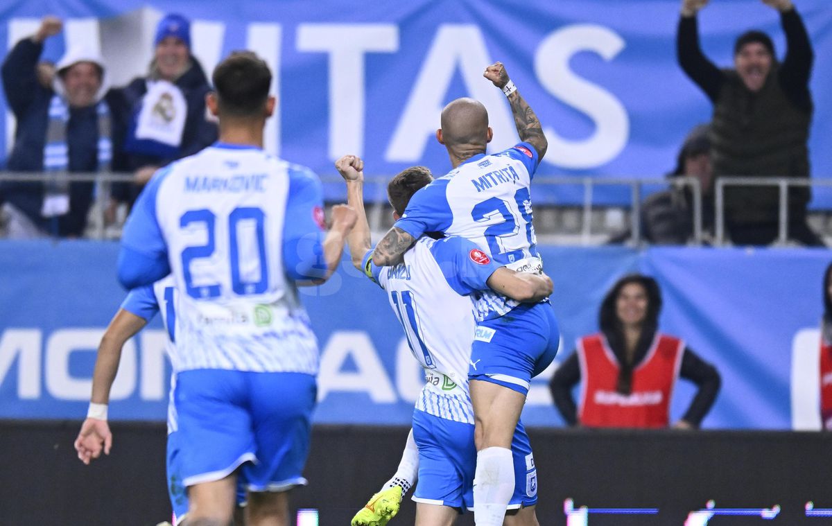 Universitatea Craiova - Rapid, meci, etapa 29 din Superligă