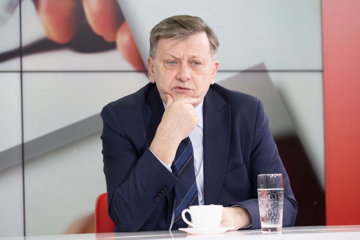 Crin Antonescu, la „Prietenii lui Ovidiu”