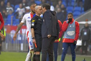 Decizia luată de Lyon în cazul antrenorului Fonseca, cu două zile înaintea meciului cu FCSB