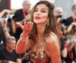 Mădălina Ghenea întoarce priviri oriunde s-ar afla. Foto: Imago Images