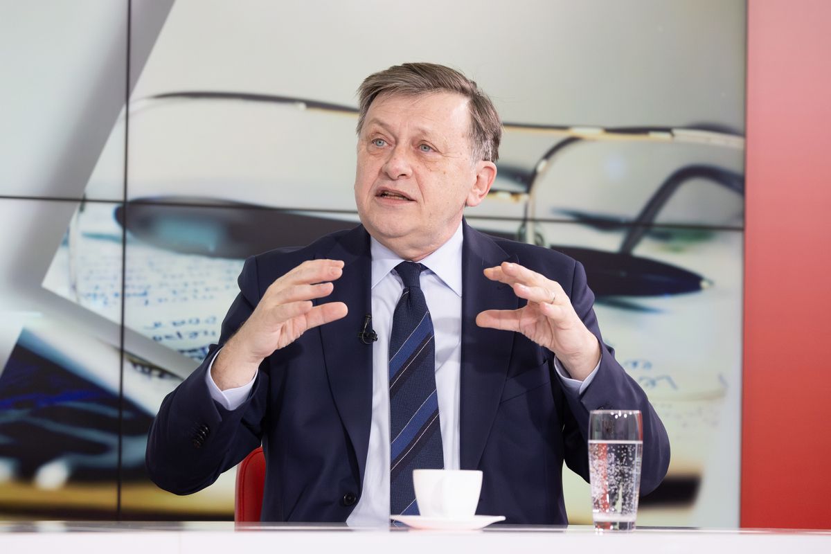 Crin Antonescu, la „Prietenii lui Ovidiu”