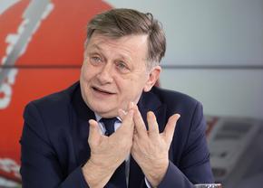 Inedit: provocarea publică lansată de Crin Antonescu lui David Popovici