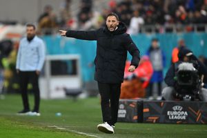 Antrenorul fostei adversare a FCSB-ului din Europa, internat de urgență