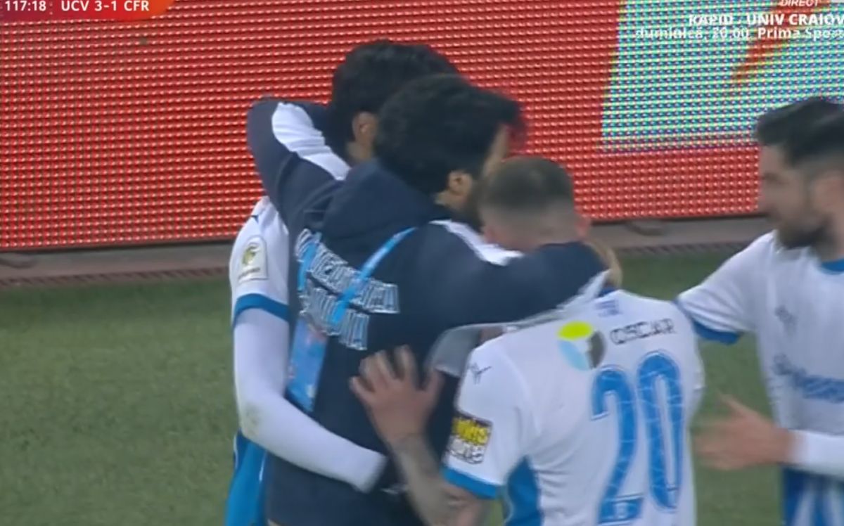 Filipe Coelho, gesturi în Craiova - CFR Cluj