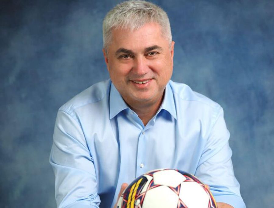 O echipă de tradiție din România a câștigat în instanță dreptul de a utiliza sigla, culorile și palmaresul » Clubul a câștigat un trofeu internațional