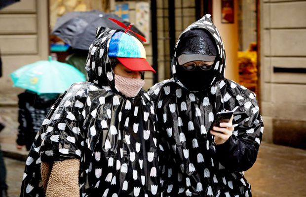 Metoda suedeză e un pericol, nu o salvare! Se înmulțesc cazurile de coronavirus în Stockholm