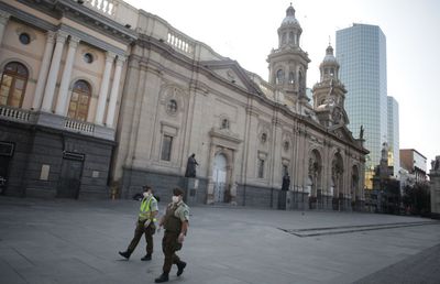 Chile, reacție promptă. Au închis granițele înaintea primului deces!