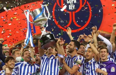 Trei momente superbe la triumful lui Sociedad: lacrimile golgeterului, căpitanul șchiopătând și antrenorul care sărbătorește ca un fan