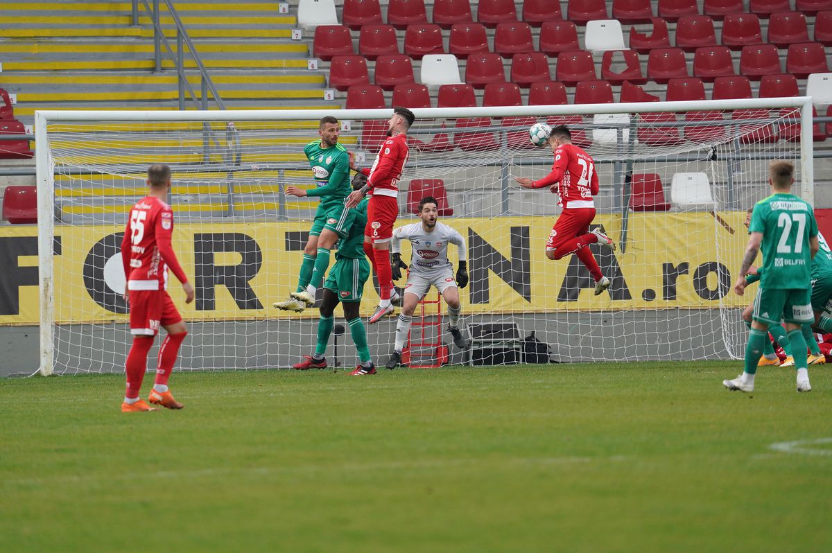 Măsuri dure anunțate la Sepsi: „Nu accept așa ceva! Urmează amenzile!”