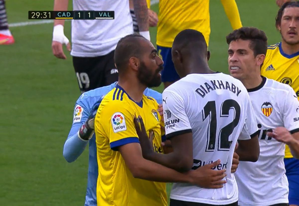 Valencia a ieșit de pe teren cu Cadiz!