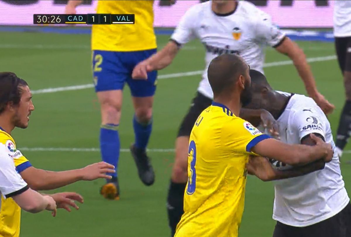 Valencia a ieșit de pe teren cu Cadiz!