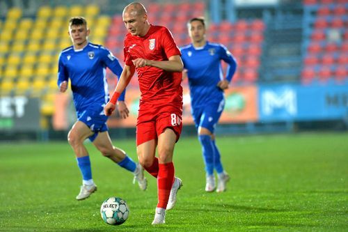 Chindia Târgoviște și FC Voluntari se întâlnesc astăzi, de la ora 17:30, în penultima etapă a sezonului regulat din Liga 1.