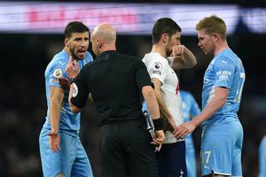 „Cârtițele”, marea teamă a vedetelor din Premier