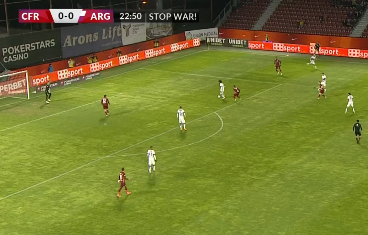 CFR Cluj, ajutată din nou de același jucător de la Argeș: eroare imensă în Gruia!