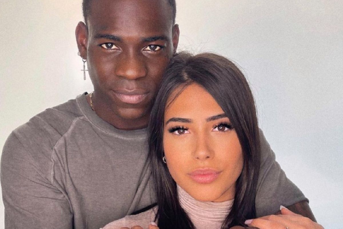 Mario Balotelli a făcut publică relația cu noua iubită: „Să ne iubim pentru totdeauna!”