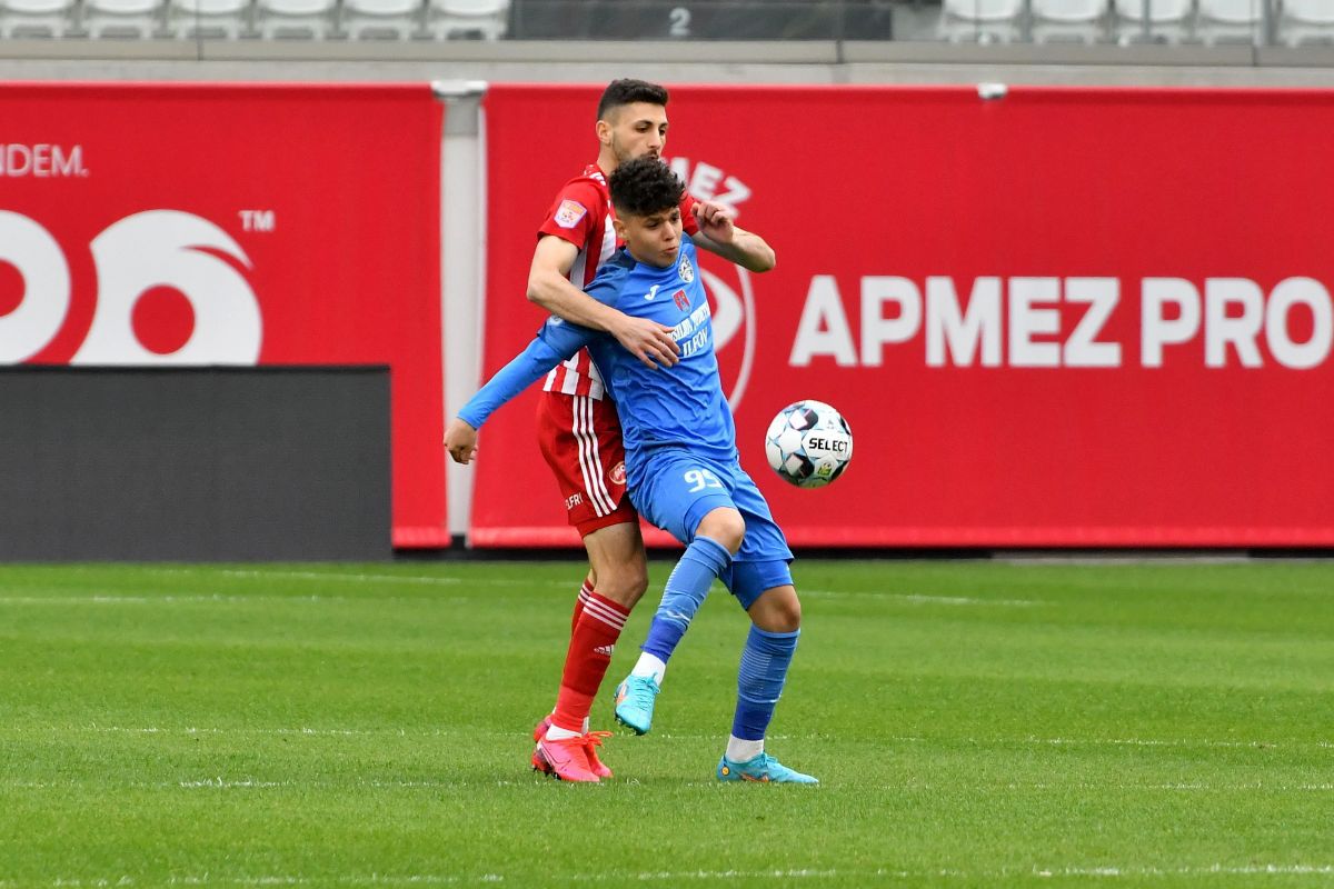 Antrenorul Academicii Clinceni, blocat: „Jucătorii sunt resemnați, fără motivație” » Replică dură în direct: „E o rușine, e scandalos!”