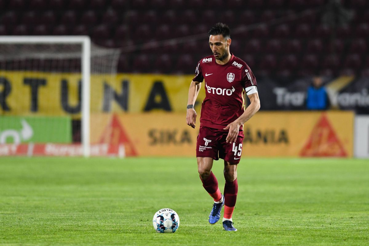 Două nume cu greutate din fotbalul românesc n-au milă de CFR Cluj și Petrescu: „Mai degrabă te ia somnul, lasă total de dorit”