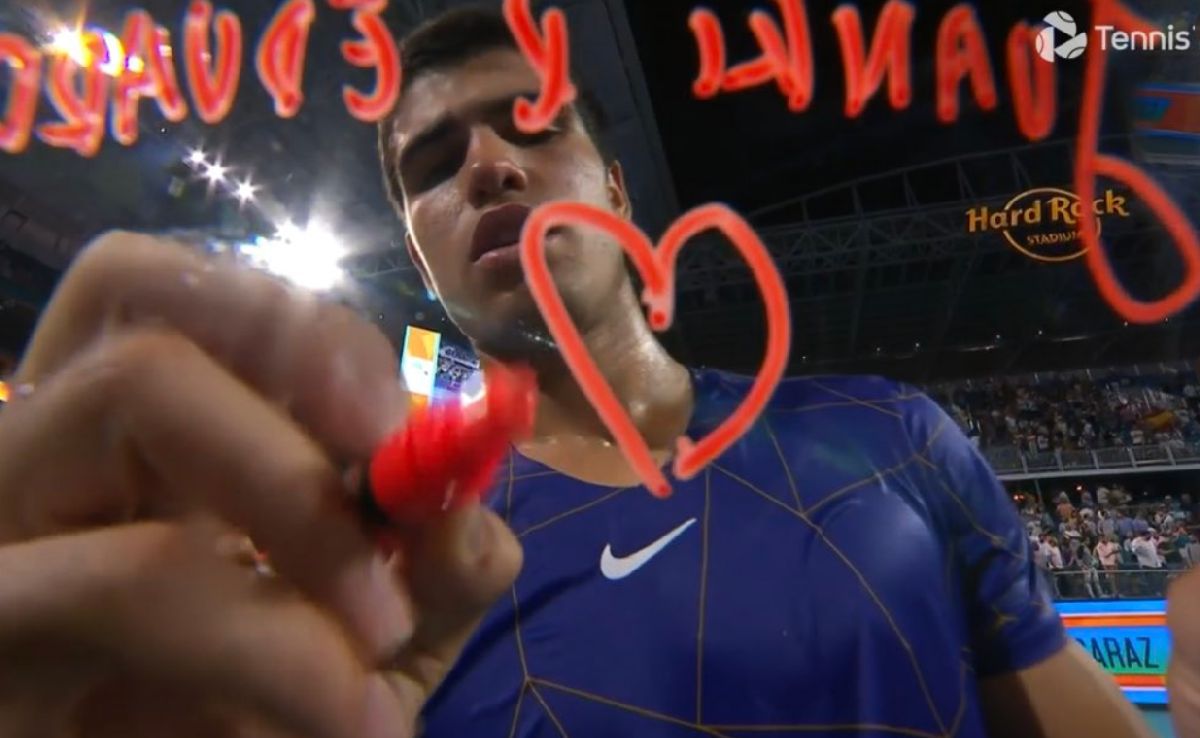 O îmbrățișare mai presus de trofeu » Drama prin care a trecut antrenorul lui Carlos Alcaraz + două momente emoționante petrecute la Miami