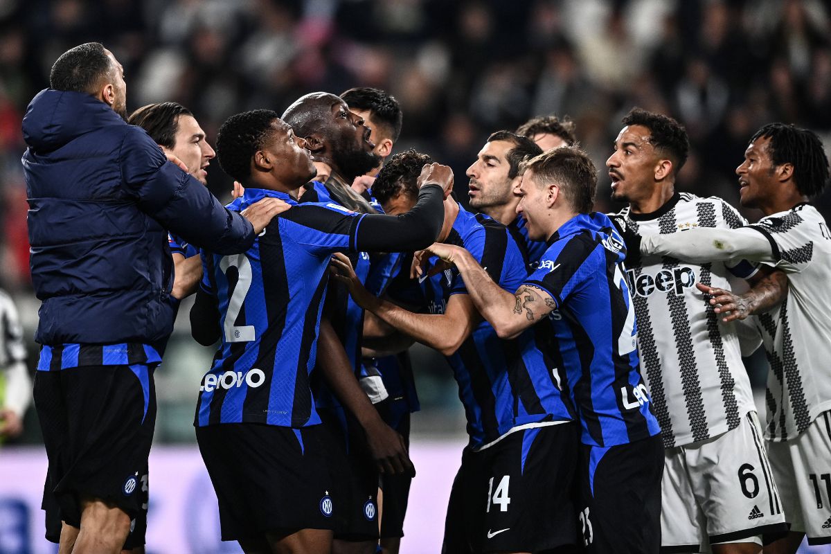 Sancţiuni dure pentru Juventus și Inter după derby-ul din Cupa Italiei