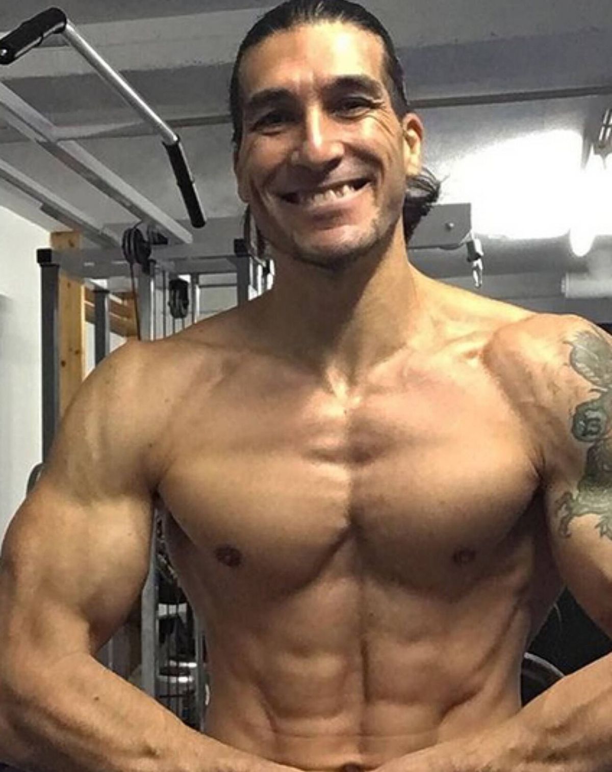 Fotbaliștii care s-au transformat în culturiști » Nume cunoscute pe listă