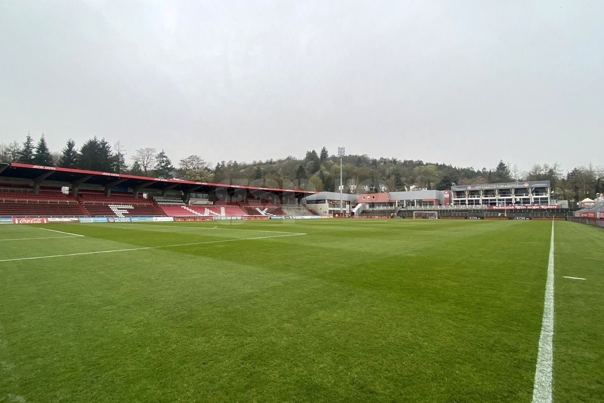 EXCLUSIV. Baza Akon Arena Würzburg