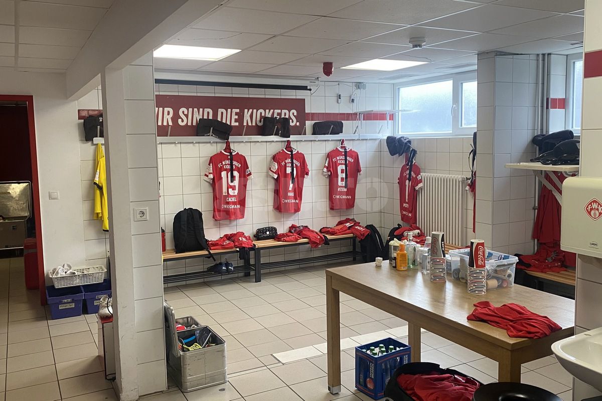 EXCLUSIV. Baza Akon Arena Würzburg